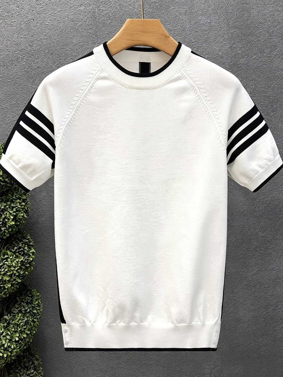 Men'S Knit Pullover Sweater in Stock Summer Light Mature Fashion Brand Contrast Striped Premium Knit Short Sleeve Men'S Round Neck T-Shirt Top - White