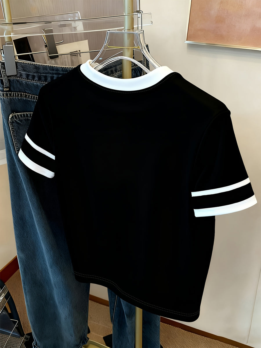 Graphic Print T-Shirt, Short Sleeve Crew Neck Casual Top for Summer And Spring, Women'S Clothing - Black And White Color