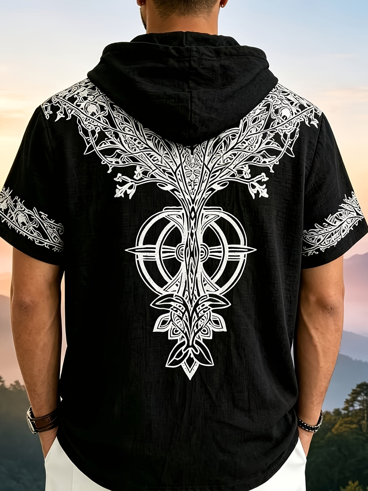 A Summer Essential with a Relaxed Fit, Versatile for Daily Wear, Suitable for Both Commuting and Casual Occasions - Black