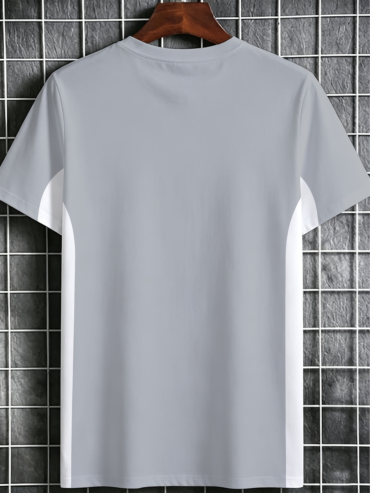 [Printed Design – Not Textured] Men's Printed T-Shirt, Men's Casual Crew Neck T-Shirt, Color Block and Contrast Design, All-Season Fashion Top, Breathable Regular Fit for Daily and Formal Wear - Crew Neck Casual Top, Comfortable to Wear - Silvery Grey