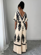 Stylish and Versatile Printed Jumpsuit - Apricot Flower Print