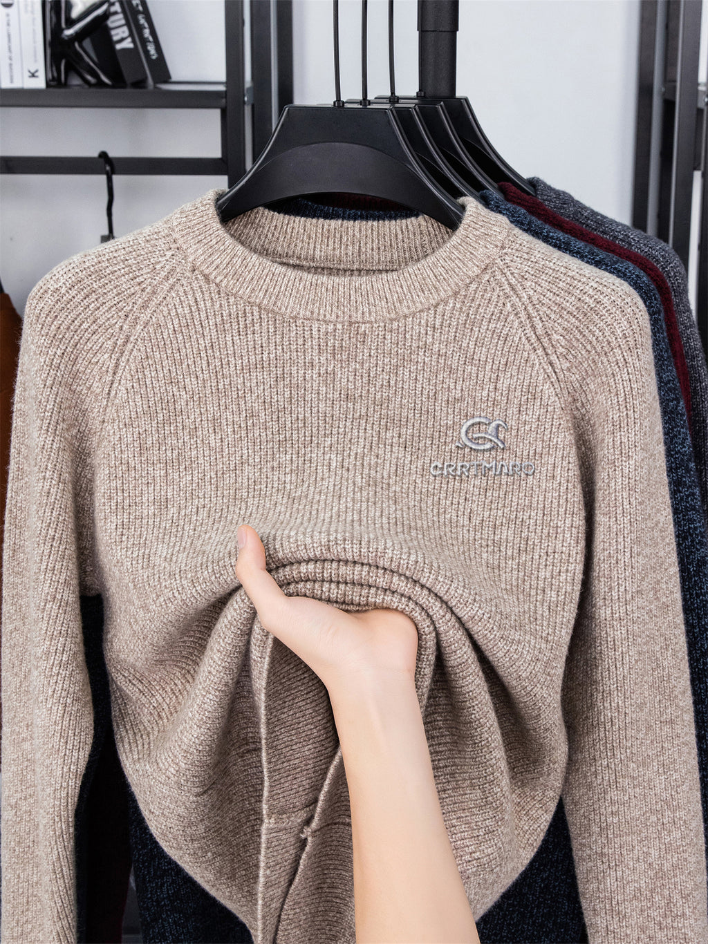 Men's ZBZP 3D Solid Color Knit Sweater - Thick Warm Crewneck Pullover Sweater Suitable for Fall/Winter, Casual Long-Sleeve Basic Sweater for Office & Casual Attire, Hand Washable Solid Color Round Neck Knitwear - Light Rice Brown