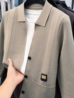Men's Lapel Knit Cardigan in Multiple Autumn Colors, Vertical Rib-knit Texture, Single-breasted Design, Loose and Versatile, Skin-friendly and Breathable, Suitable for Business Commuting, Daily Outings, Social Gatherings, and Casual Home Wear - Khaki