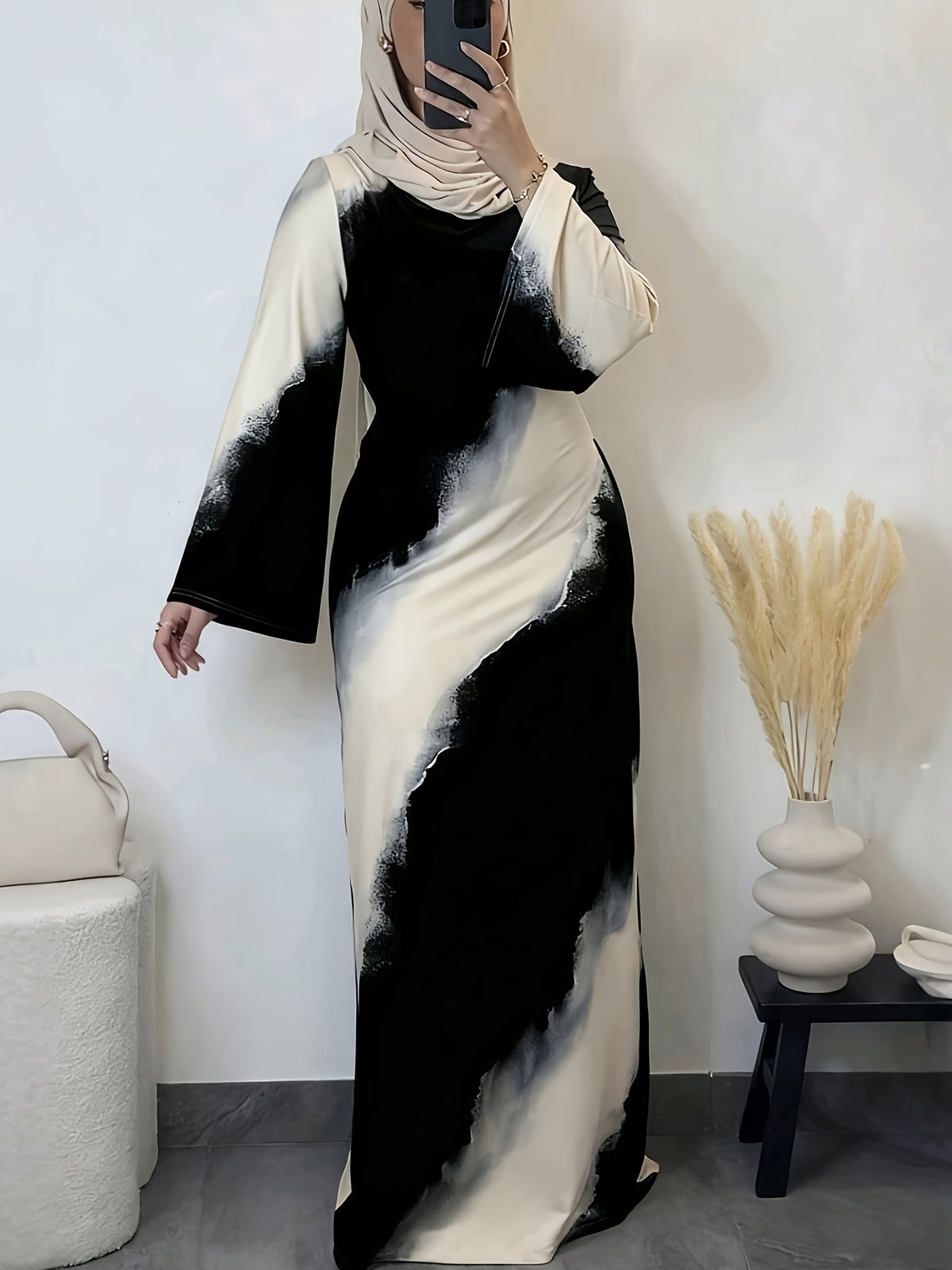 Minimalist Black And White Contrast Robe, Ink Wash Printed Cinched Dress, Gathering And Street Style Elegant Robe - Black