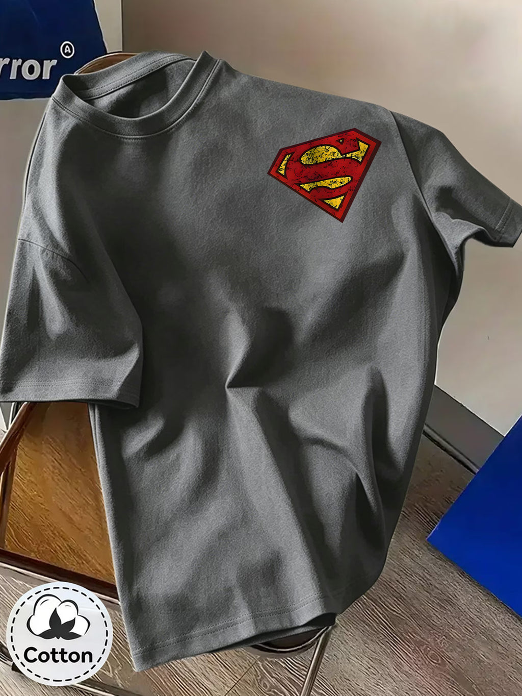 Unisex Summer Loose Round Neck Short Sleeve T-Shirt, Suitable for Daily Commute, Street Outings, City Travel, Friend Gatherings, And Casual Wear, Large Area Distressed Cracked Superman Classic S Logo Artistic Print on Back - Dark Gray