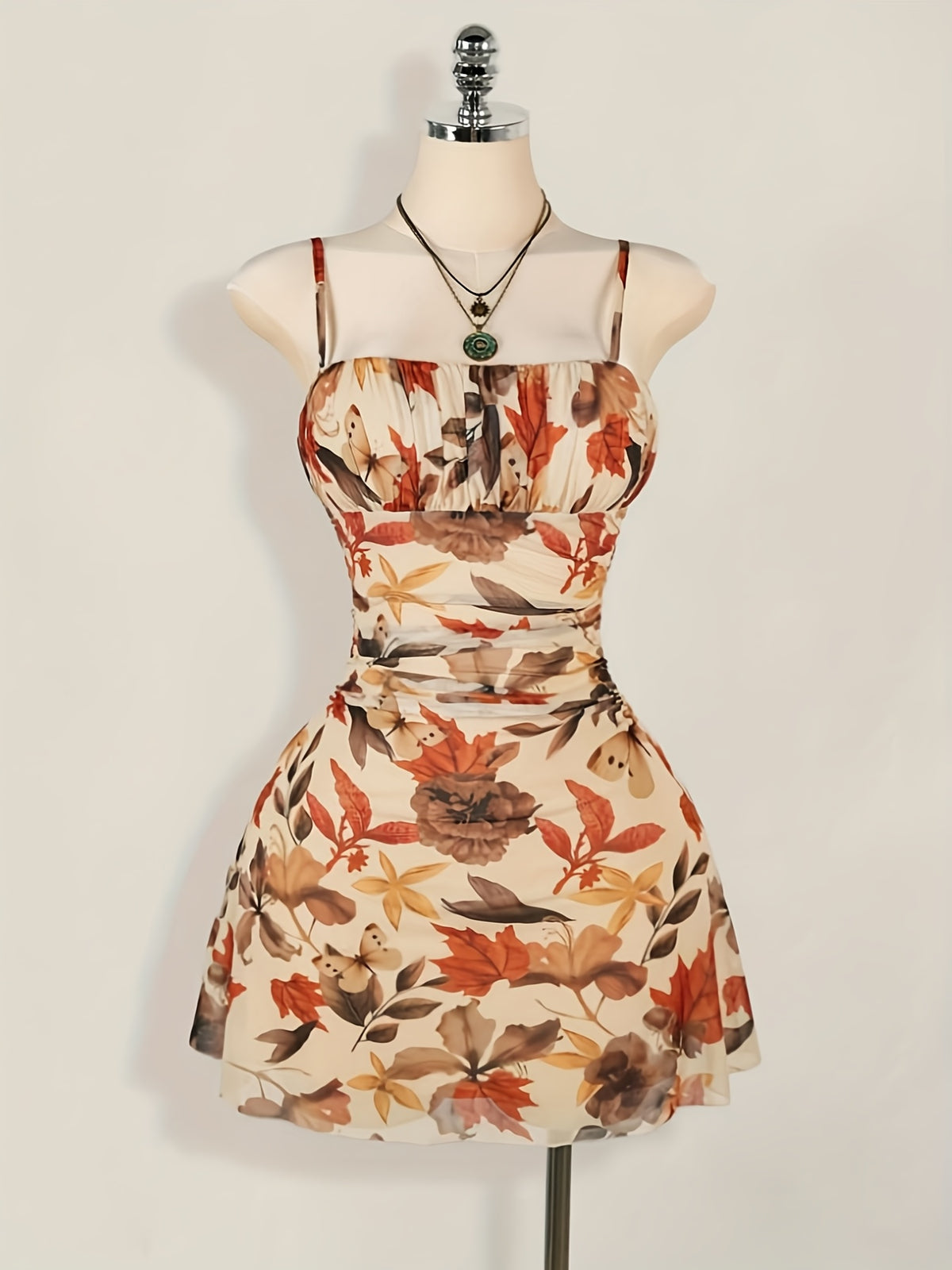 Women'S New Floral Print Ruched Decor A-Line Umbrella Skirt Cami Dress, Fashionable Elegant Vacation Commute Outing, Dating Party, Street Trendy, Casual Wear Short Dress Bridesmaid Gown, Suitable for All Seasons - Apricot