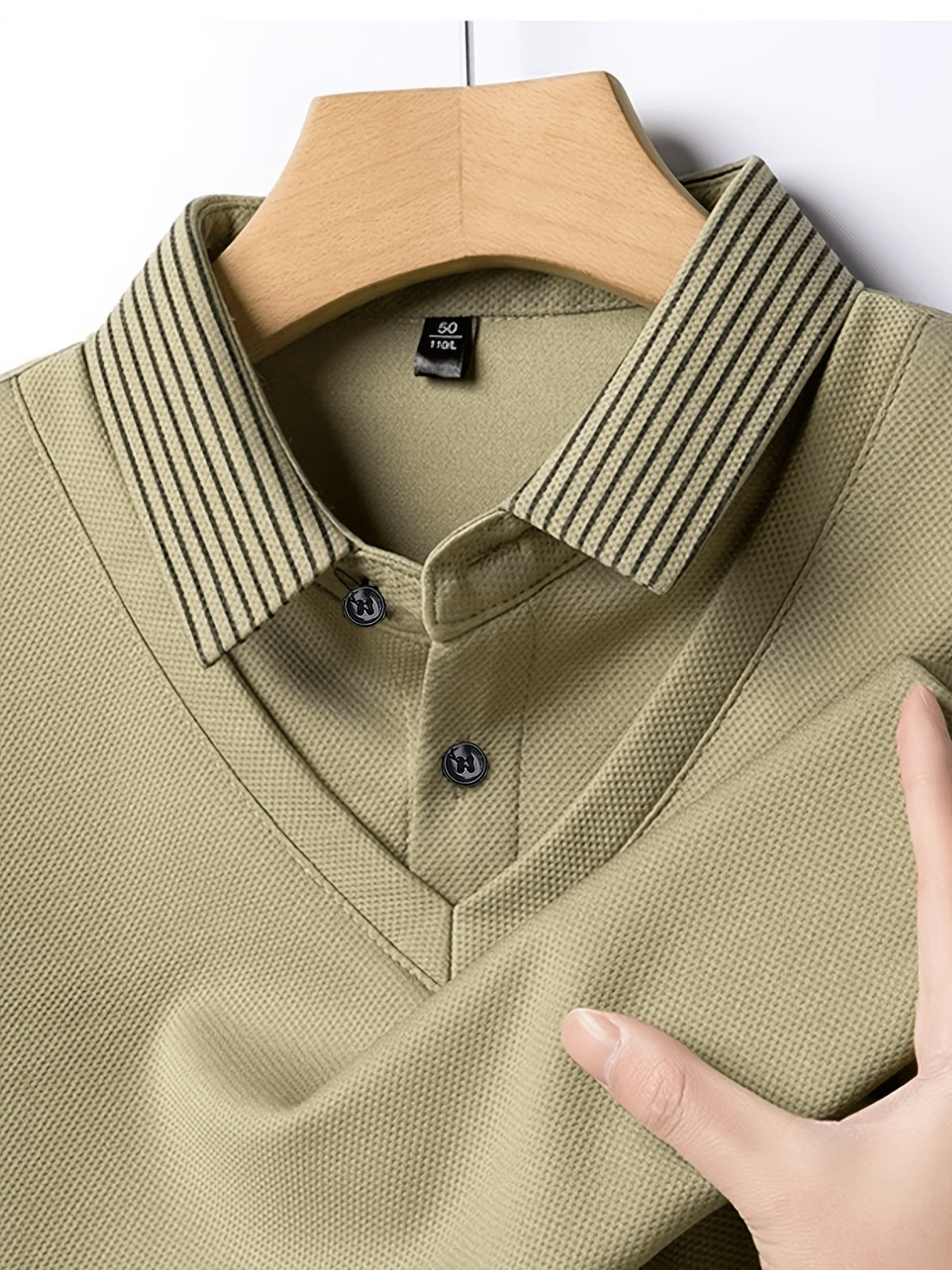 Men's New All-Season Knitwear Classic Lapel Long Sleeve 2-in-1 Look Polo Shirt, Featuring a Stylish and Minimalist Geometric Print Stripe Design, with a Color-blocked Collar and Layered Shirt Style. Made from Lightweight, Breathable - PS Khaki