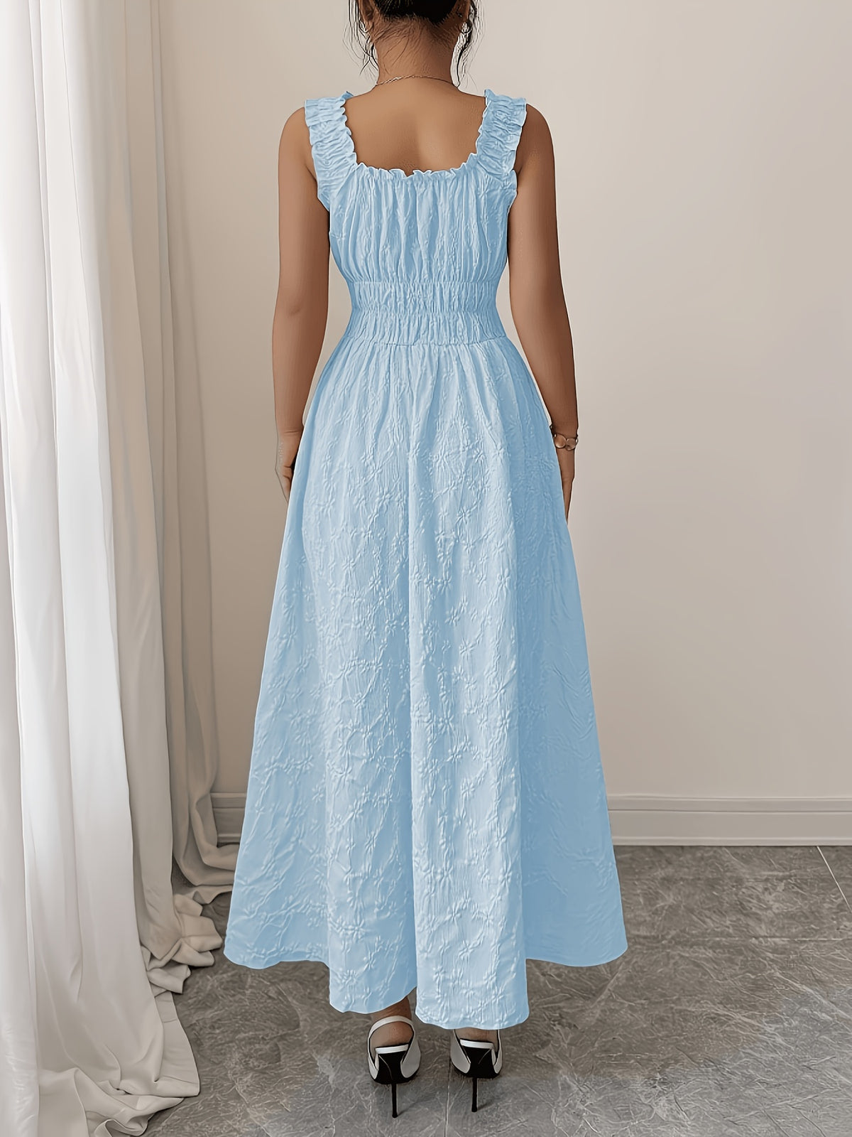 Women'S Spring Summer Solid Color Jacquard Fabric Elegant Long Dress, Made of Floral Textured Fabric, Featuring Thin Straps, Bow Design And Ruched Waist, Presenting a Fashionable, Versatile, Elegant And Exquisite Look - Sky Blue