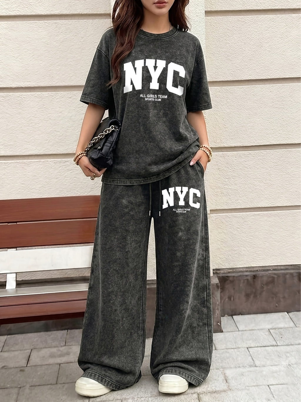 American College Style NYC City Slogan Print, Women's 2pcs Set, Vintage Washed Loose Fit Casual Crew Neck Short Sleeve T-Shirt + Elastic Waist Drawstring Vintage Washed Casual Sport Long Pants Women's 2pcs Set - Black+black