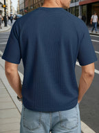 Men's Large Waffle Knit Chicken-Heart Neck T-Shirt - Loose Fit Short Sleeve Crew Neck Shirt with Hem Logo Decoration, Breathable Summer Casual & Sportswear, Solid Color Suitable for Gym, Casual Attire, Machine Washable - Sea Blue
