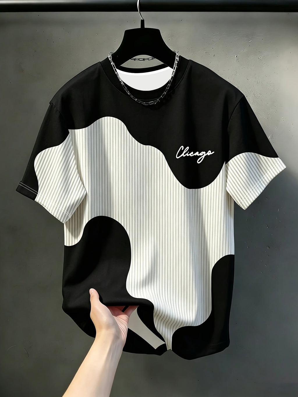 Digital Print - Men'S New Short Sleeve T-Shirt, Casual Tee with Geometric Pattern And Striped Design, "Chicago" Word Pattern, Flowing Fashion Top, All-Season Wear, Breathable Regular Fit for Casual And Formal Outfits - Round Neck Casual Shirt - Mixed colors