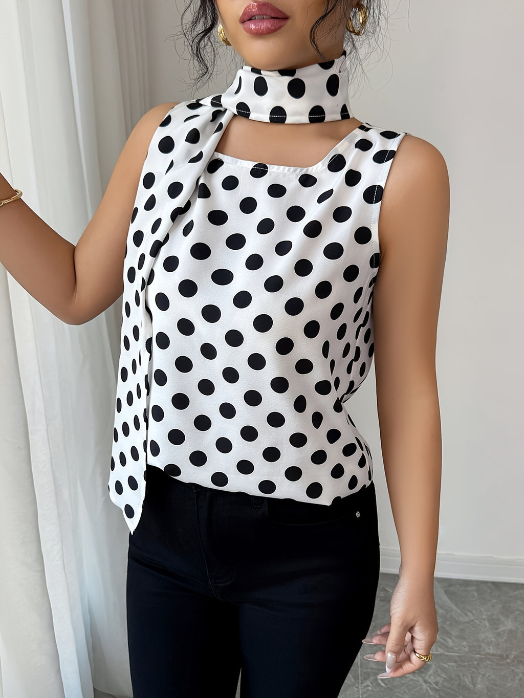 Women's Fashion French-Style Lace-Up Sleeveless Shirt, Casual Color-Block Polka Dot Top - White