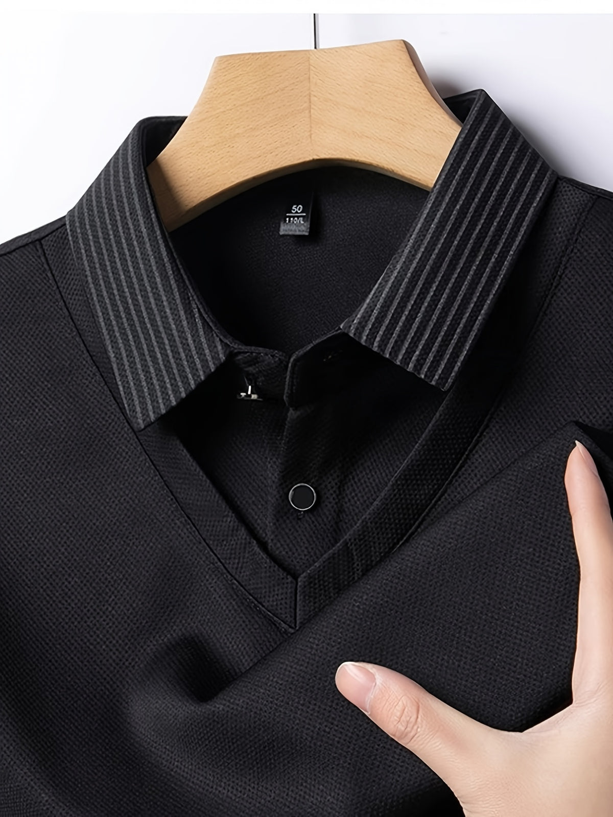 Men's New All-Season Knitwear Classic Lapel Long Sleeve 2-in-1 Look Polo Shirt, Featuring a Stylish and Minimalist Geometric Print Stripe Design, with a Color-blocked Collar and Layered Shirt Style. Made from Lightweight, Breathable - PS Black