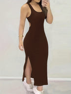 A New Summer Solid Color Sexy Dress for Women, Featuring a Deep V-Neck And a Crisscross Back Tie Design, Tailored to Be Slim-Fitting And Create a Stunning Backless Look - Coffee Brown
