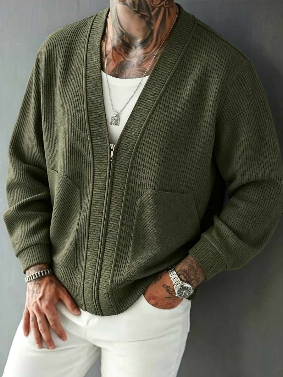 Spring/Autumn New Men's Solid Color V-Neck Zipper Knit Cardigan Jacket, Versatile Top for Commuting, Daily Wear, and Casual Occasions, Simple, Loose-Fitting, Skin-Friendly, and Soft, Couple's Knit Outerwear - fern green