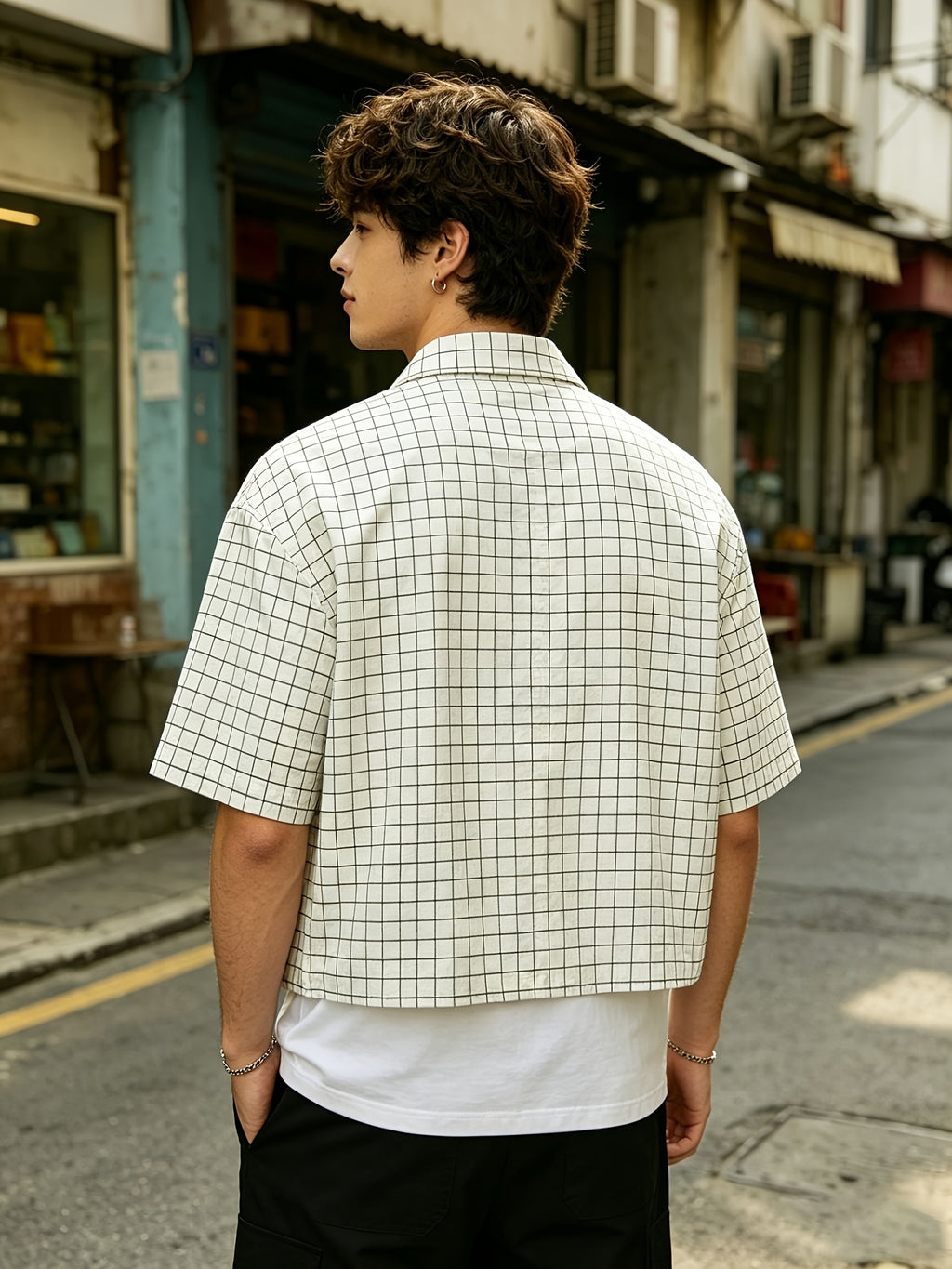 Men's Summer Plaid Short-Sleeve Cropped Shirt, Simple Line Print Lapel Shirt, Casual Versatile Short Shirt Top - White