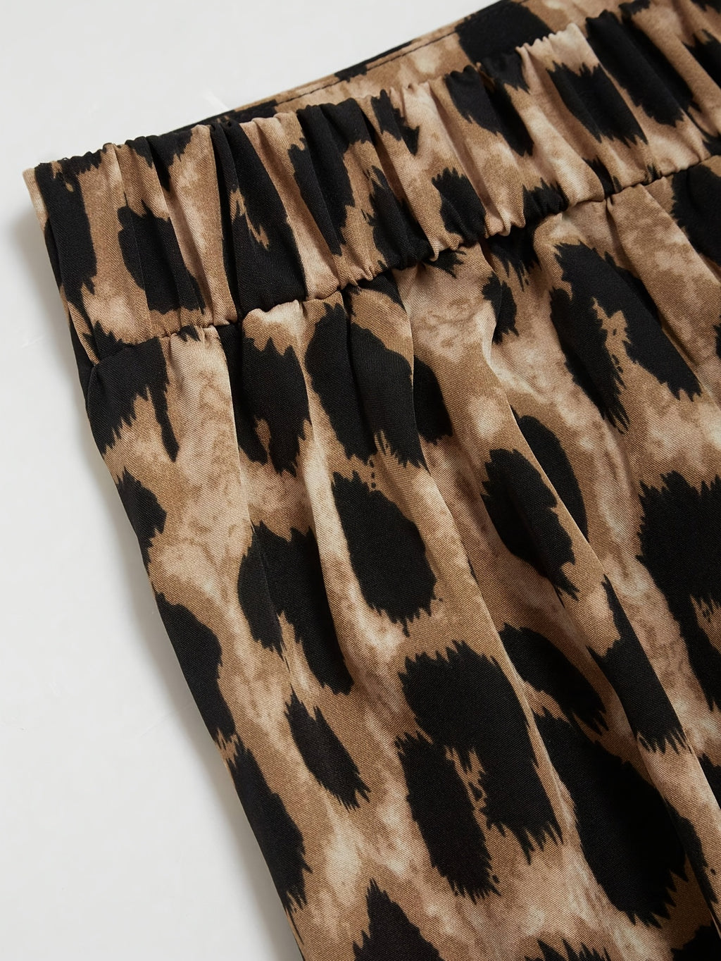 The Leopard Print Midi Skirt Is Perfect for Vacation Outfits, Featuring an Extra-Long Design for Women - Mixed colors