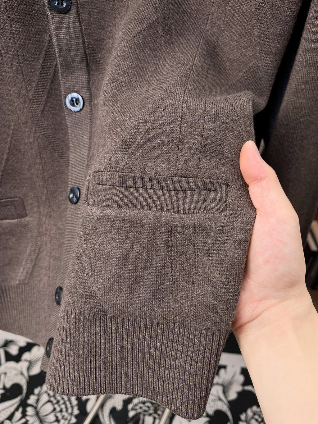 Autumn/Winter Knitted Solid Color V-Neck Sweater, Basic Knit Cardigan, Men's Fashion Long-Sleeve Knitwear, Set Y - Medium Gray
