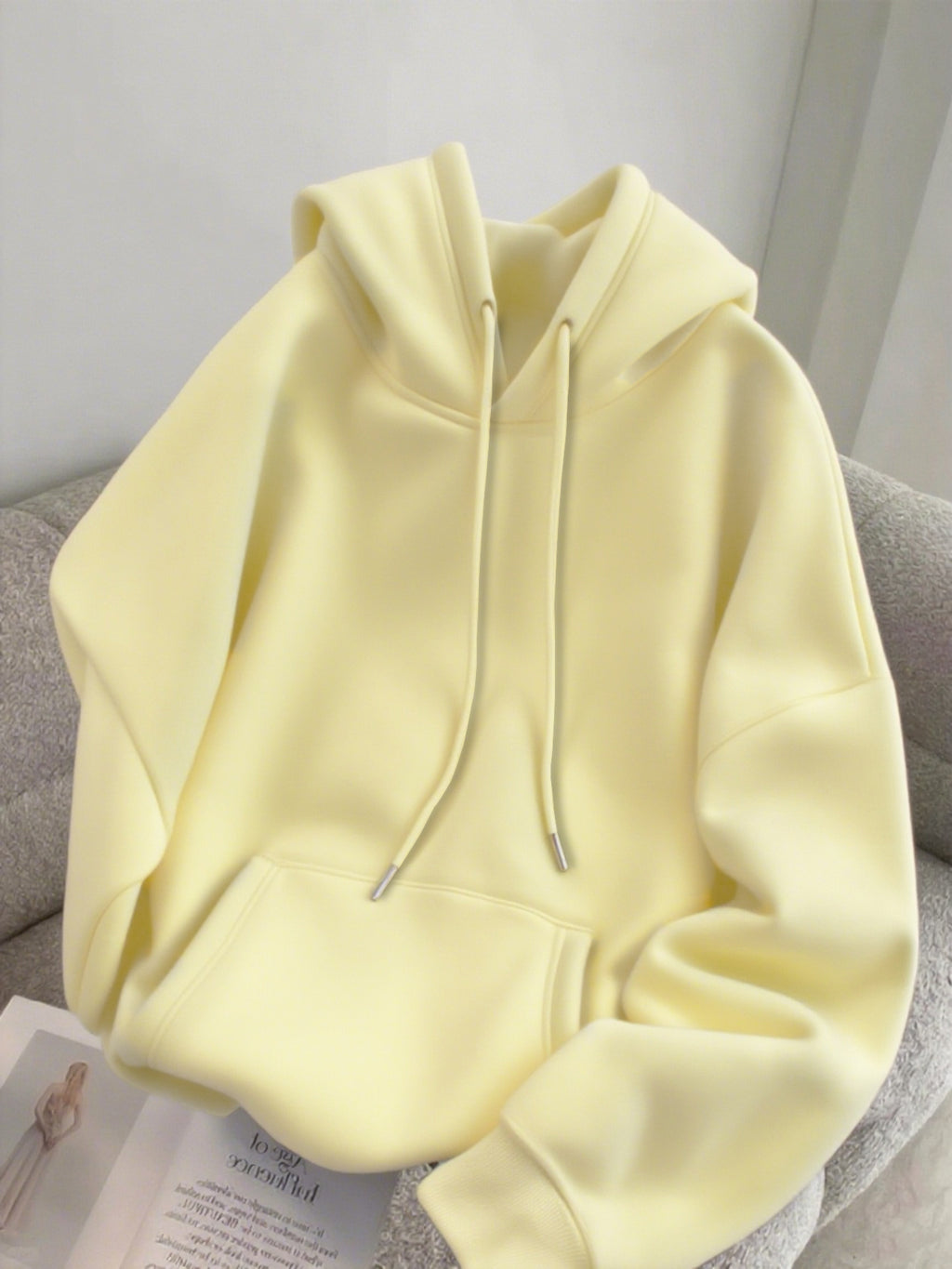 Chicago Back Print + Arm Graphic Design Men's Hooded Sweatshirt for Autumn/Winter, Casual Trendy Street Style Comfortable Fabric - Apricot