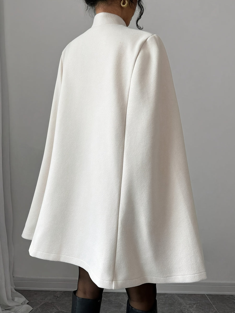 Elegant and Graceful Stand-up Collar Contrasting Color Chinese Style Button Cape Shawl Ladies Autumn and Winter Thick Coat - Apricot