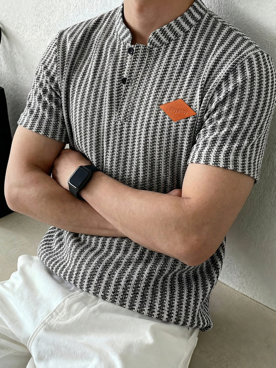 ROYALBOY New Spring Black And White Fishbone Pattern Short Sleeve, Individual Chapter Boy, Fashionable And Versatile, Suitable for Gatherings And Parties - White