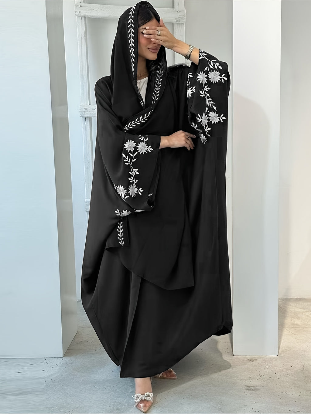 A New Set of Finely Muslim Abaya, Suitable for Any Occasion, Fashionable, Comfortable, Classic, and Versatile (cardigan + Long Scarf) - Black