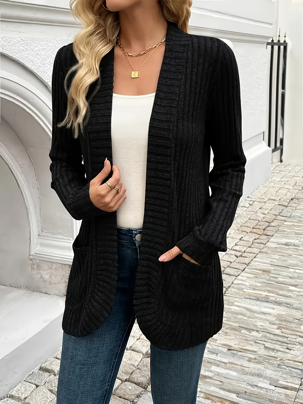 Women'S Pocket Cardigan Jacket - Black