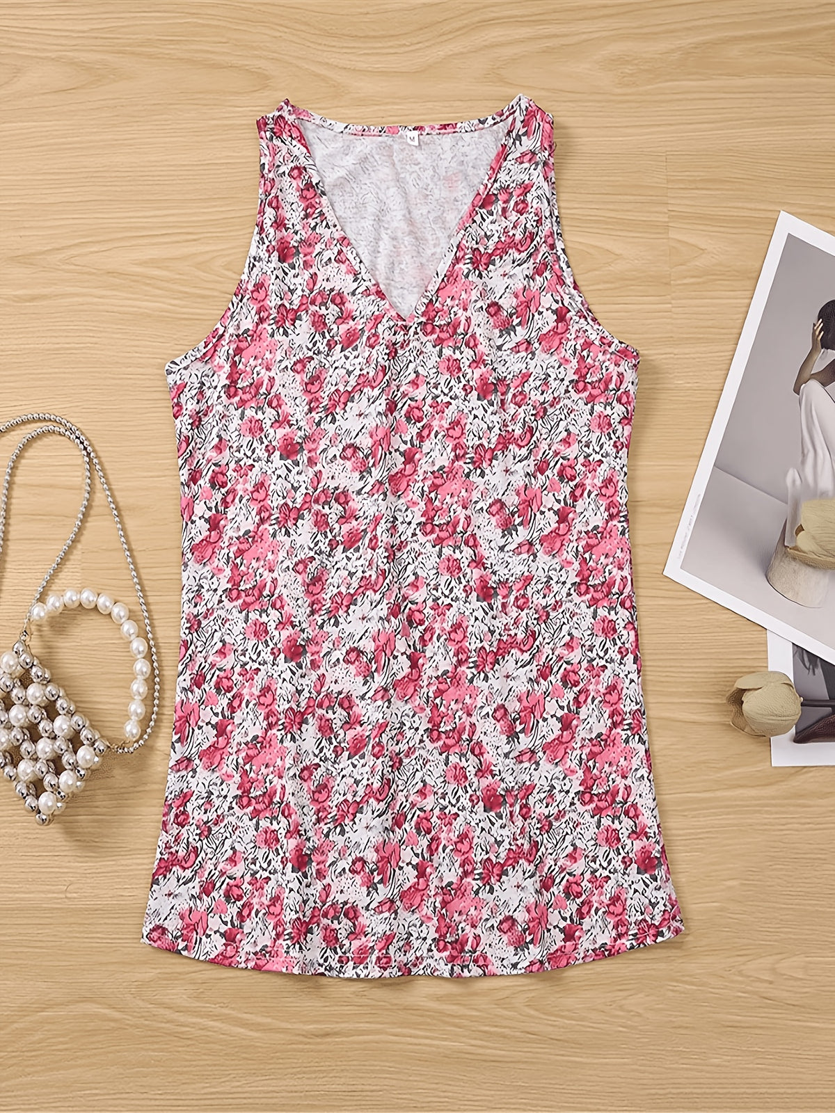 Fresh Floral Print Sleeveless T-Shirt, New Summer Style, V-Neck,, Breathable, Versatile Women's Top - Rose Red