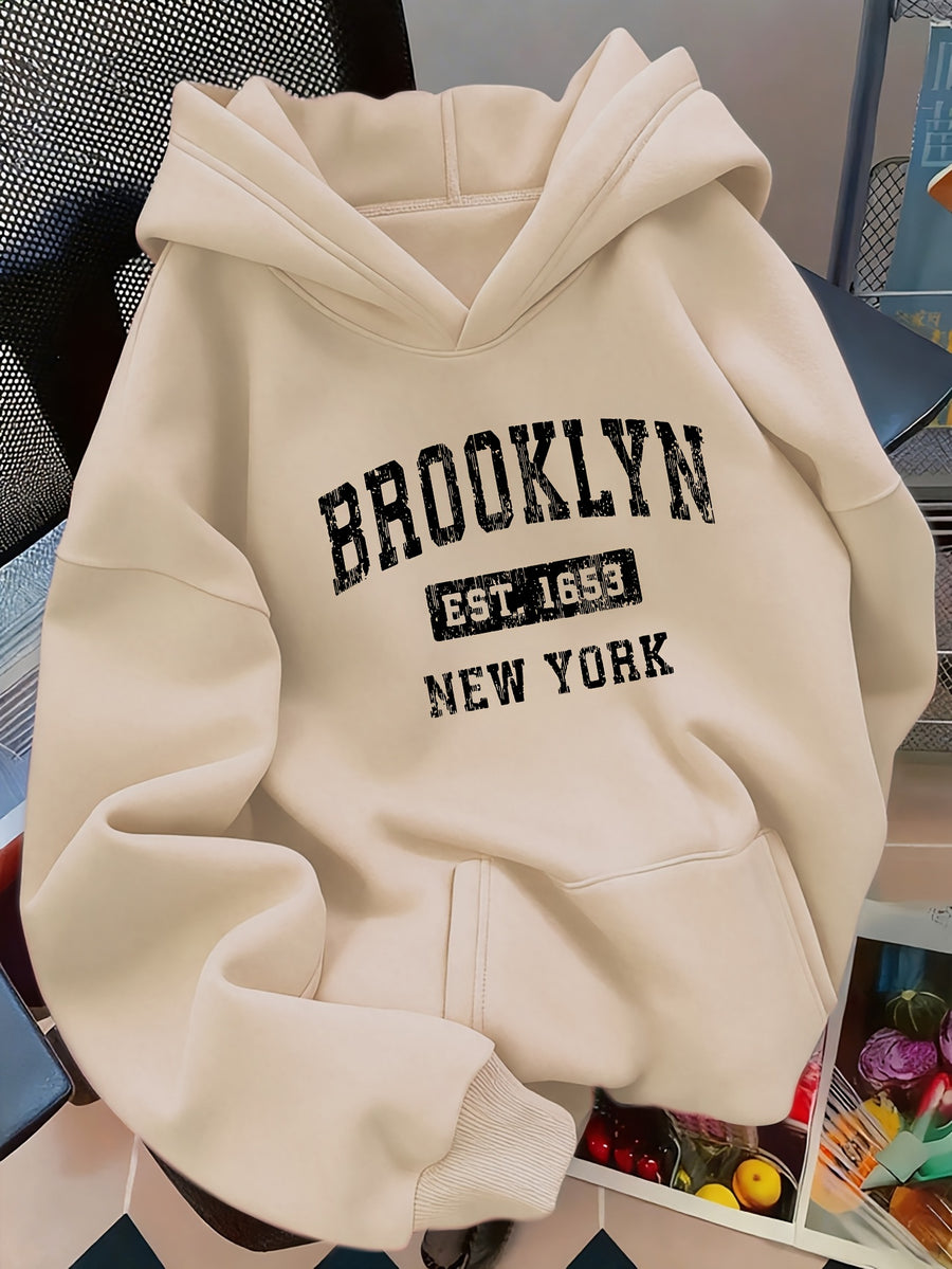 D92 - Autumn/Winter American Vintage Women's Oversized Pullover Hooded Sweatshirt, Trendy Creative Vintage New York Brooklyn Distressed Letter Graphic Print, Black Friday Outfit for Style Enthusiasts, Commuting, Casual, Winter -Lined Warm - Apricot