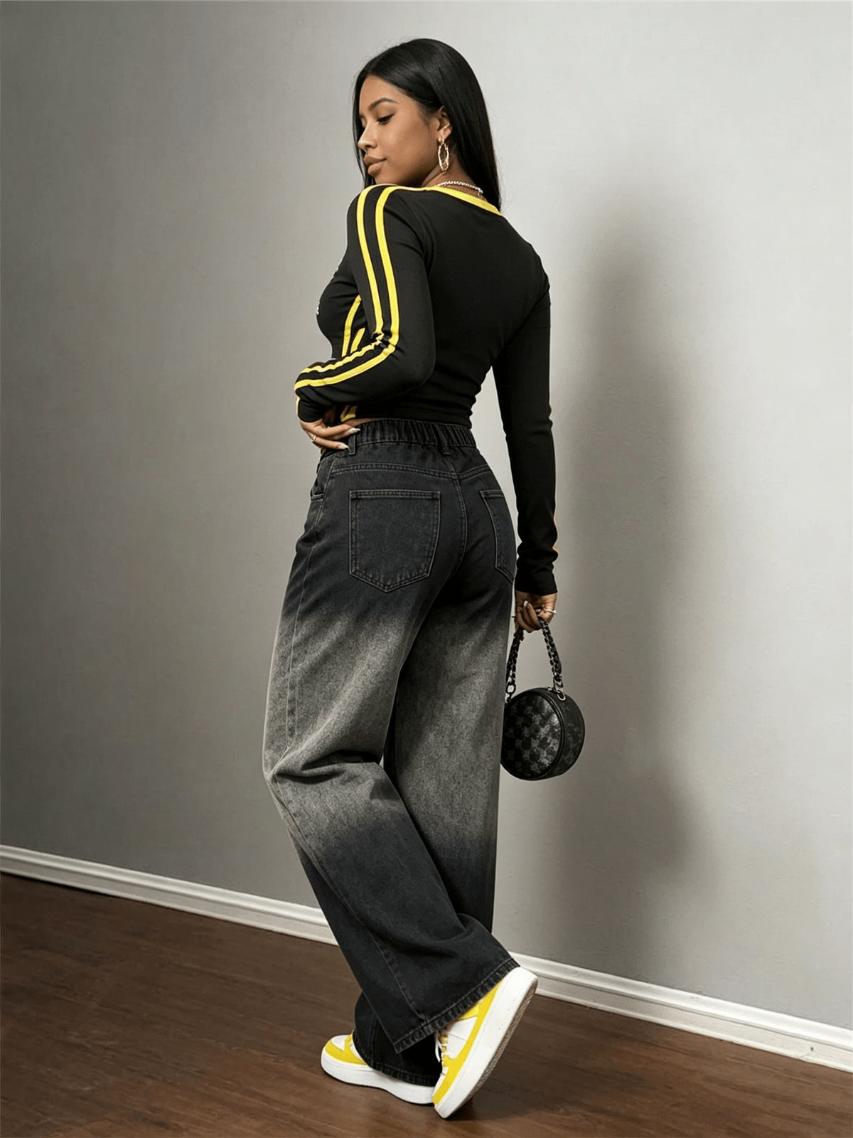 Women's Fashion Loose Wide-Leg Jeans with Elastic Waist and Print - Black