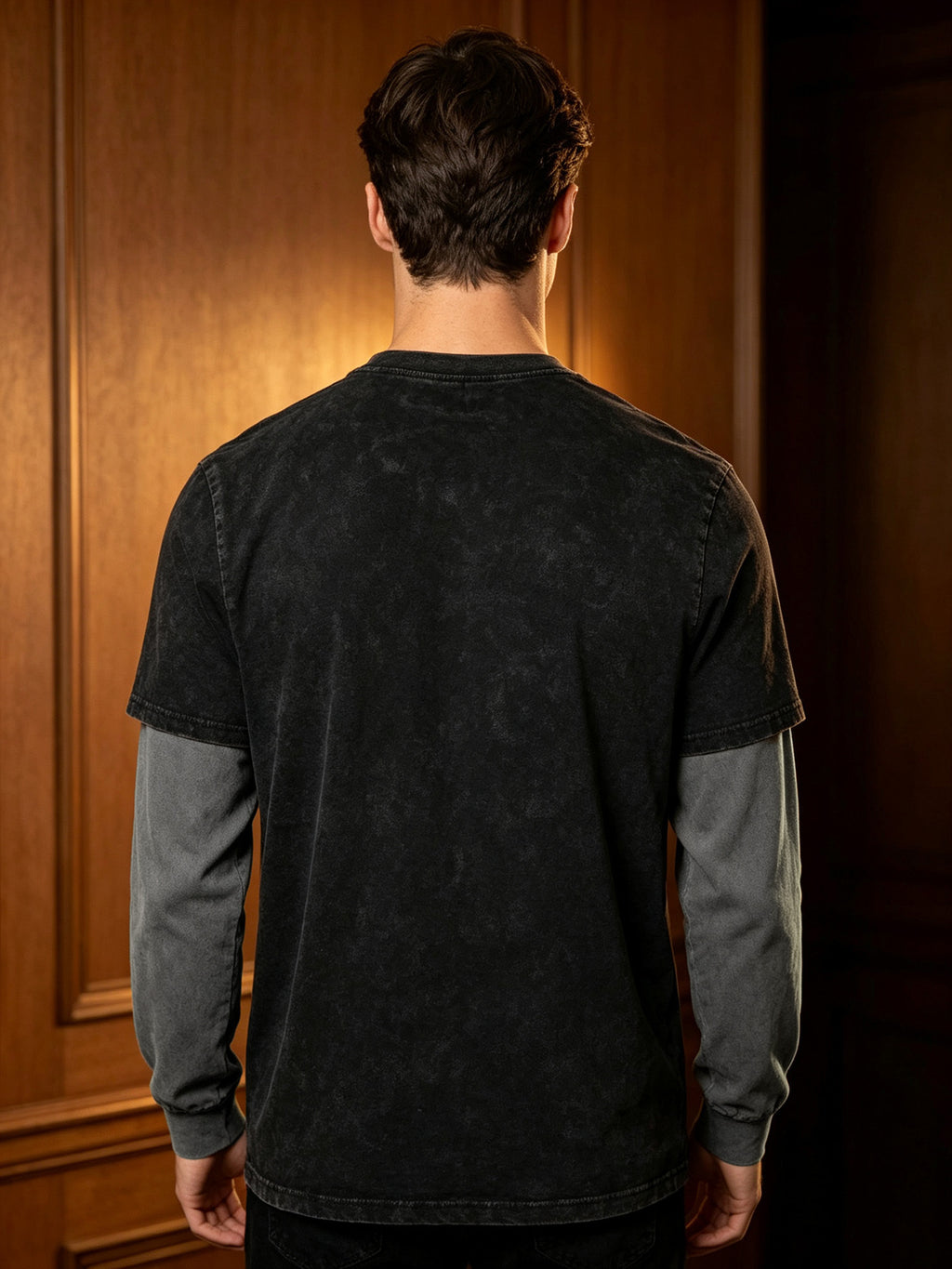 Men's 2-in-1 Look Long-Sleeve T-Shirt, Vintage Washed Minimalist Design Print with Contrast Gray Sleeves, American Street Style Loose Fit Casual Long-Sleeve T-Shirt - Black