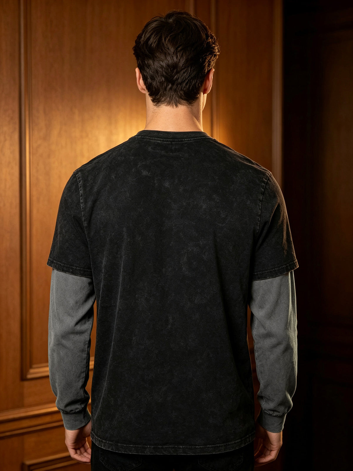 Men's 2-in-1 Look Long-Sleeve T-Shirt, Vintage Washed Minimalist Design Print with Contrast Gray Sleeves, American Street Style Loose Fit Casual Long-Sleeve T-Shirt - Black