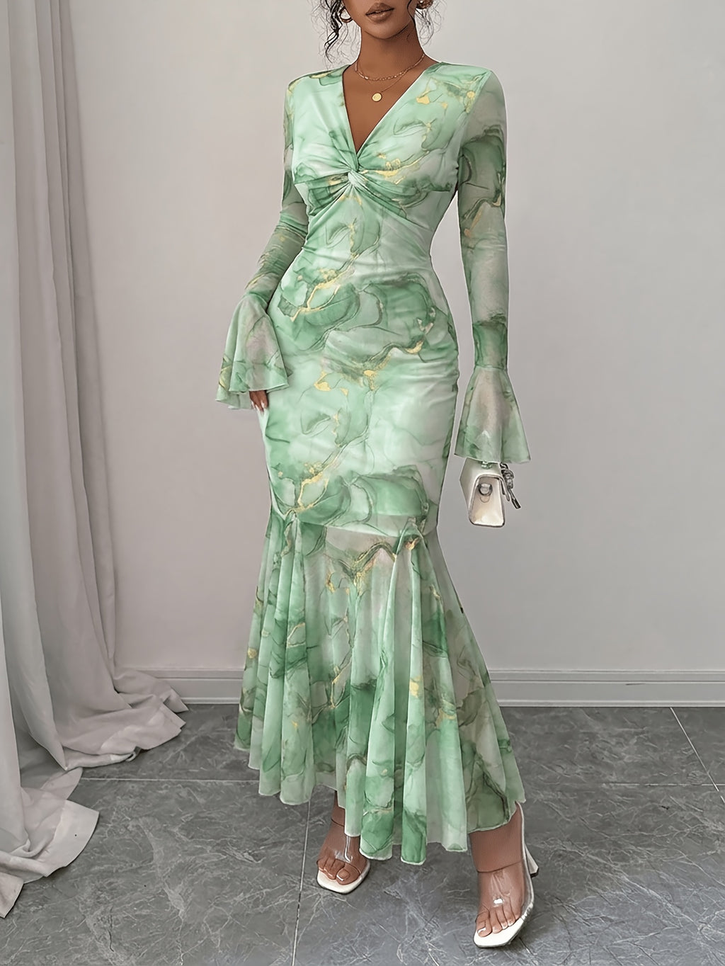 New French Casual Print Tie-Dye Golden Trim Mesh V-Neck Twist Knot Flare Sleeve High-End Elegant Slim Fit Women'S Long-Sleeved Dress, Suitable for Daily Wear And Valentine'S Day Autumn Dress - Light Green