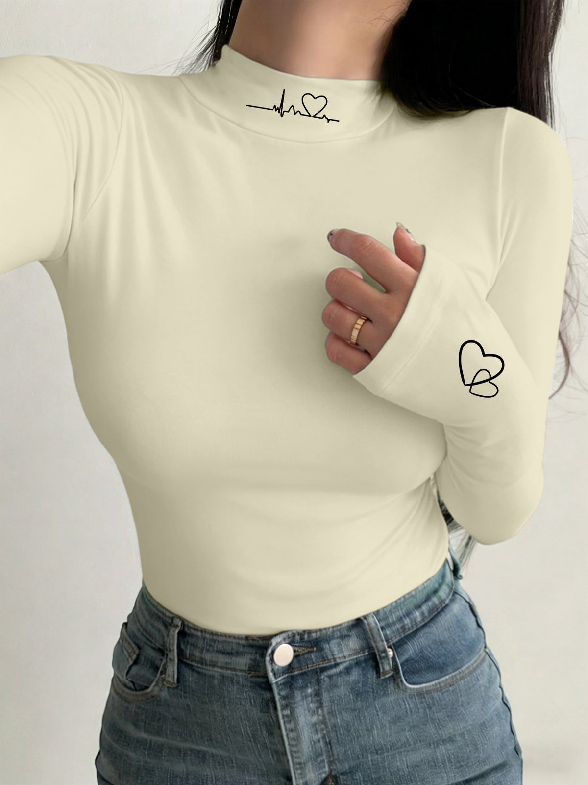 Women's High Neck Slim Fit T-Shirt - Thermal Base Layer Top with Heartbeat Line & Heart Print, Stretch Suitable for Winter Warmth, Machine Washable Layering Shirt, Cold-Resistant High Neck Blouse Style for Daily Wear (No Transparency) - Apricot