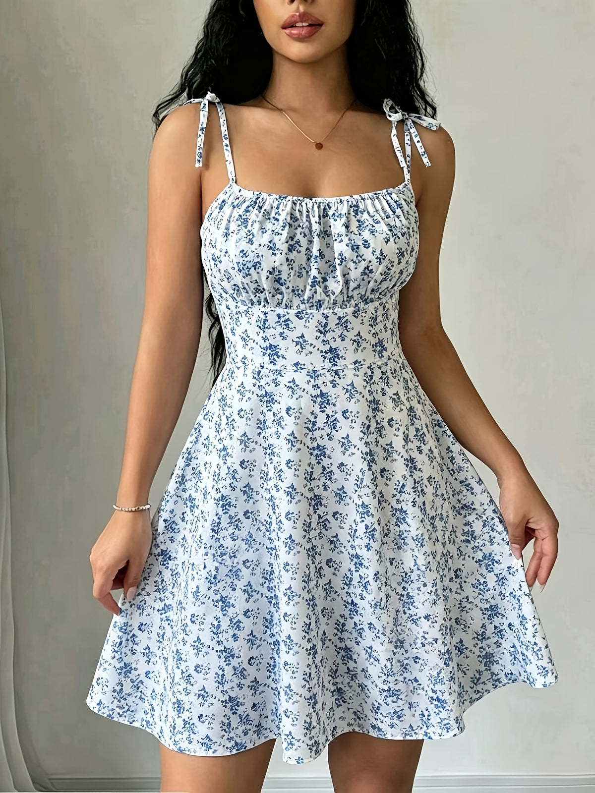 Women's Spring & Summer Sexy Vacation Dress, Allover Floral with Lace Details, Suitable for Romantic Occasions, Balls, Birthday Parties, Elegant Outfits, Casual Fashion, Y2K Style, Club Wear, Backless Design - Multicolor