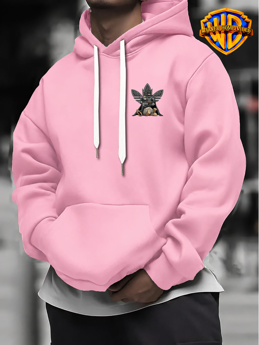 [Officially Licensed by Warner Bros] 1pc, American Dark Batman Hero Throne Portrait Creative Casual Hoodie - Men'S Fashion Sweatshirt with Double-Sided Print, Adjustable Drawstring Loose Comfortable Hoodie, Suitable for Daily And Outdoor Wear - Pink Color