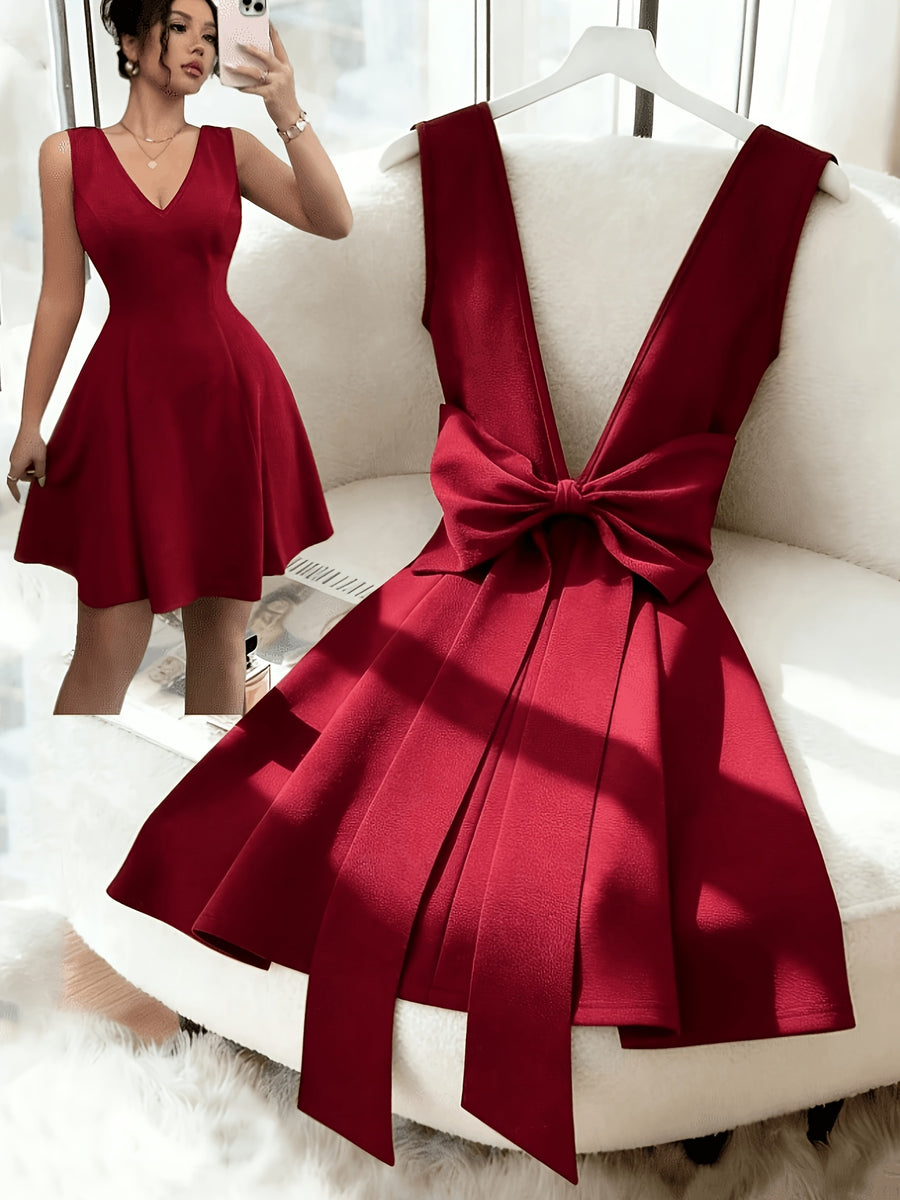 New Elegant and Sexy V-neck Backless Slim-fit Bridesmaid Dress, Featuring a Bow at the Waist, in a Luxurious European Style, Suitable for Independence Day and Holiday Wear - Red