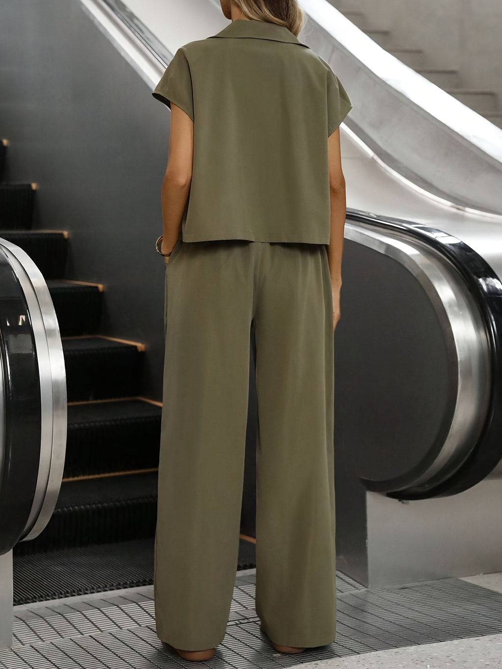 Women's Casual Solid Color Shirt and Pants 2pcs Set, Spring Summer 2pcs Set: Solid Color Button-Up Short Sleeve Top and Pocket Pants, Women's Casual Elegant Spring Summer 2pcs Outfit, Women's Outing and Date Wear, Spring Summer Women's Clothing - Olive Green