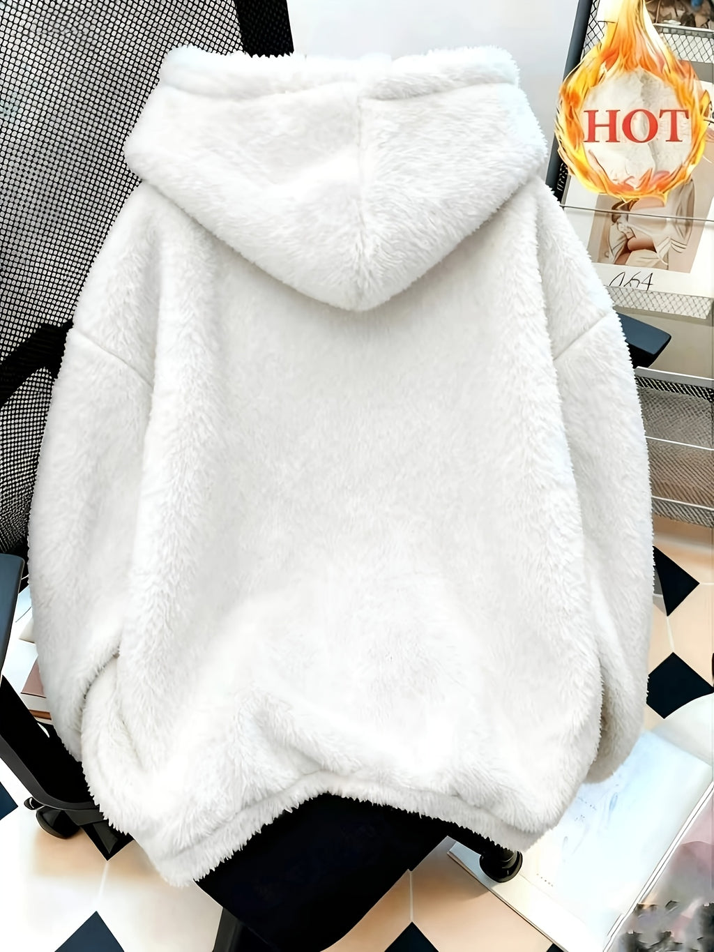 Item No.: WY260615083 Women's Autumn/Winter Loose Fit Hooded Sweatshirt, Soft and Warm Faux Hoodie, Suitable for Daily Work, Commuting, Dating, and Home Wear - White