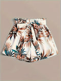 Elegant Women'S Loose-Fitting Shorts with a Slight Stretch - White