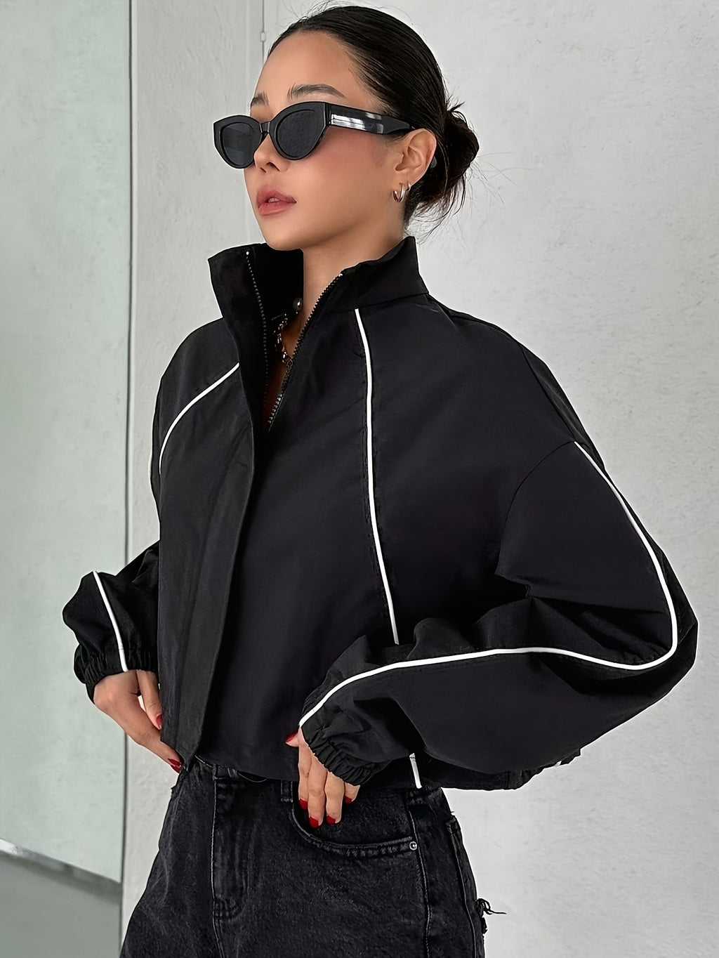 Women'S Spring New European And American Casual Stand Collar Color Blocking Zipper Raglan Sleeve Drawstring Loose Jacket Women'S Short Loose Jacket Top - Black