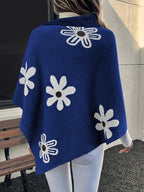 A Versatile And Elegant Cape That Can Be Worn in Various Styles Throughout The Year, Featuring Fashionable Contrasting Colors And a Textured Design, Complete with Buttoned Details - Blue