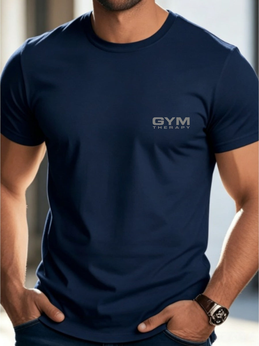 Easy Style GYM THERAPY Letter Pattern Print Men'S T-Shirt, Casual Top, Men'S Patterned T-Shirt, Summer, Comfortable And Breathable Short Sleeve T-Shirt, Fashionable Men'S Casual Top, Summer Fashion Outdoor Short Sleeve - Navy Color