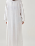 Comfortable & Casual Solid Color Muslim Dress with Bubble Pleats, Elastic Cuffs, and Flowy Hem - Polyester, Machine Washable - White