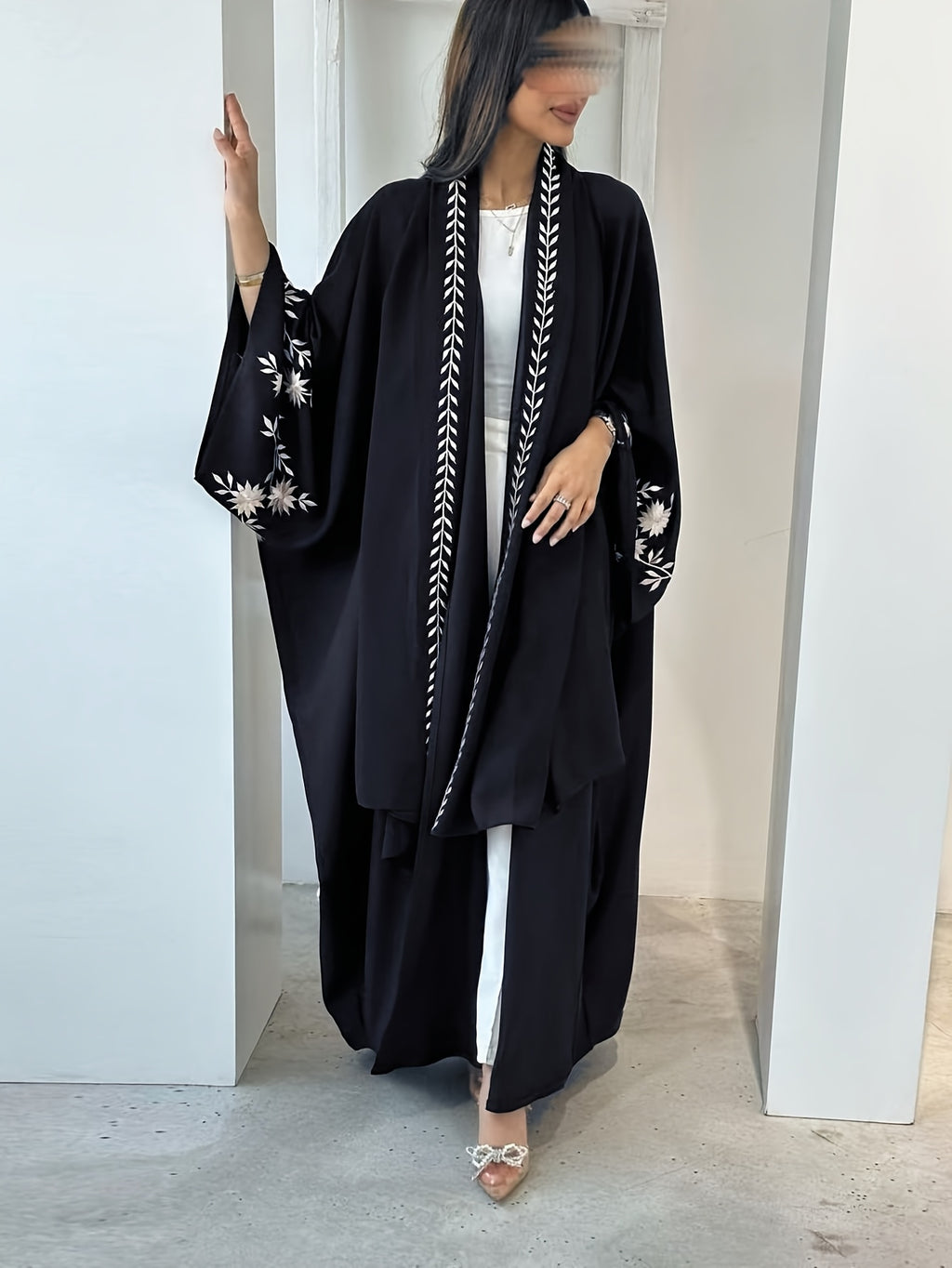 A New Set of Finely Muslim Abaya, Suitable for Any Occasion, Fashionable, Comfortable, Classic, and Versatile (cardigan + Long Scarf) - Black