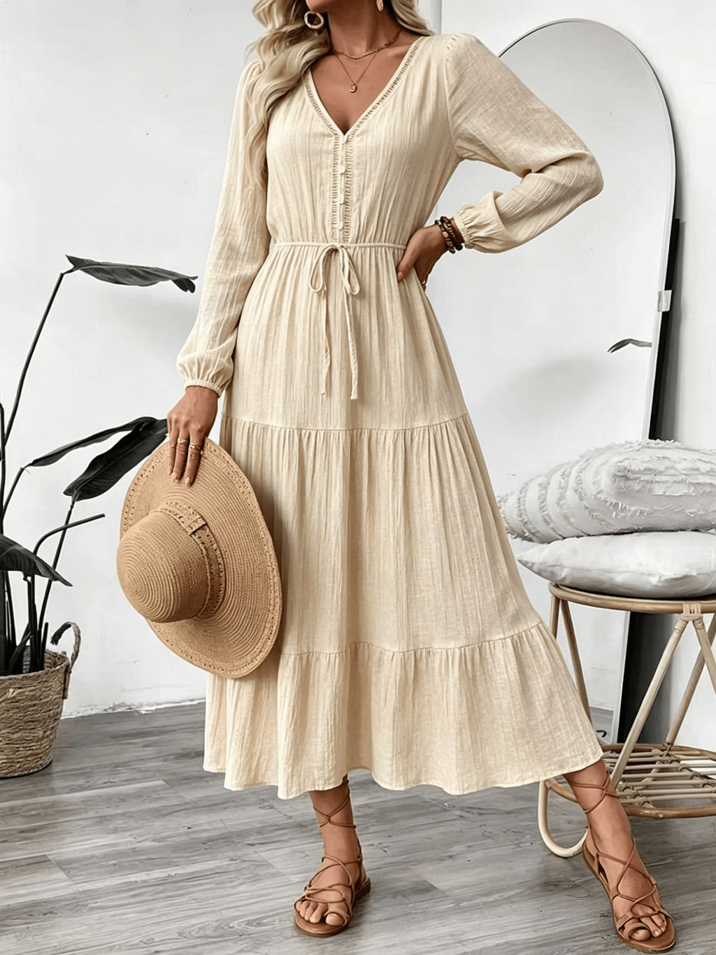 Women's Vacation Style Dress, Elegant and Fashionable V-Neck Lace Long Sleeve Maxi Dress - Apricot