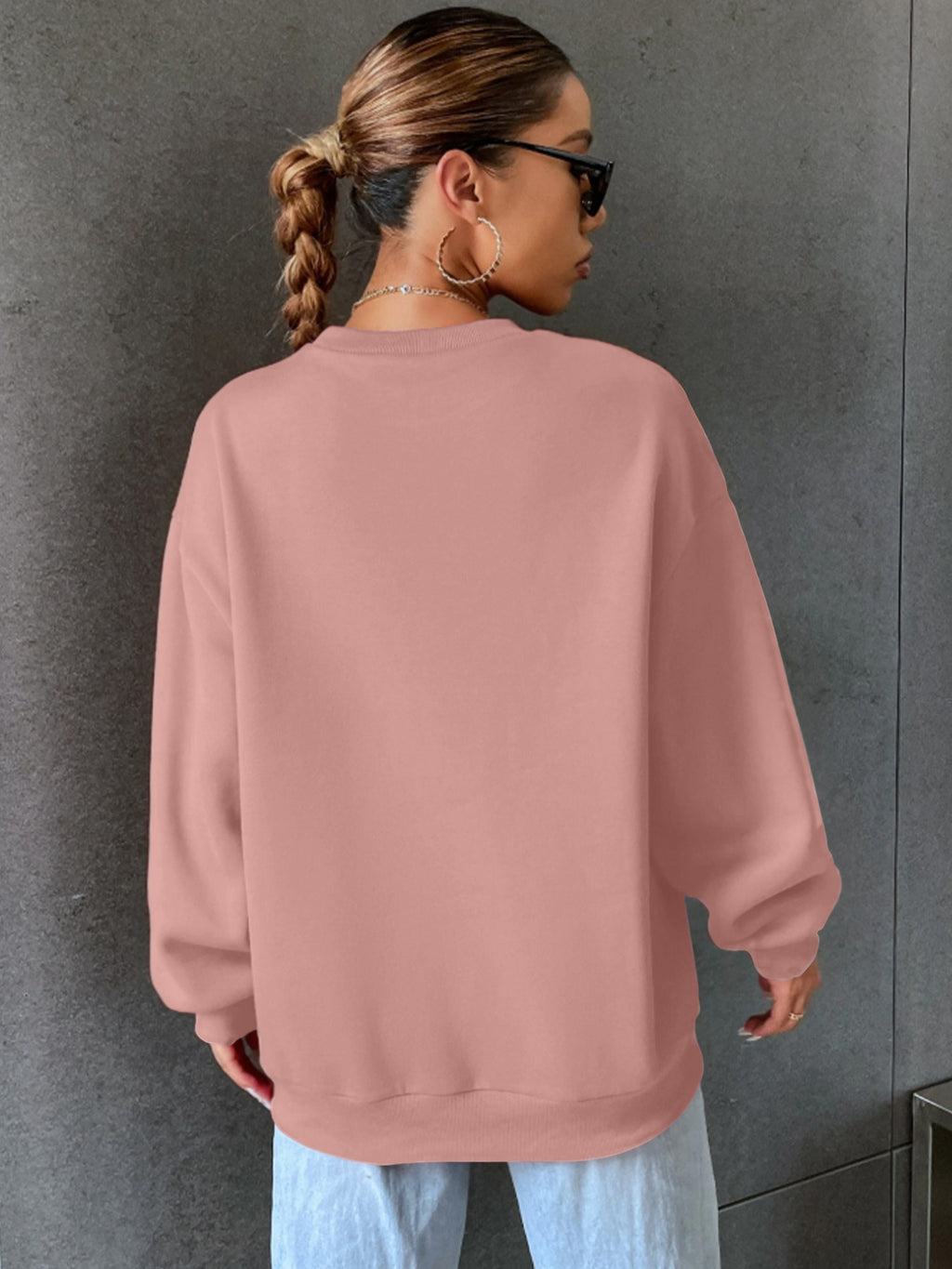 2025 Autumn And Winter Women'S Fashionable Casual Loose Round-Neck Printed Sweatshirt, Featuring a Design with The Arsenal 1886 Letter Pattern, Easy And Versatile Style, Made of 100% Fabric, Machine Washable - pink color