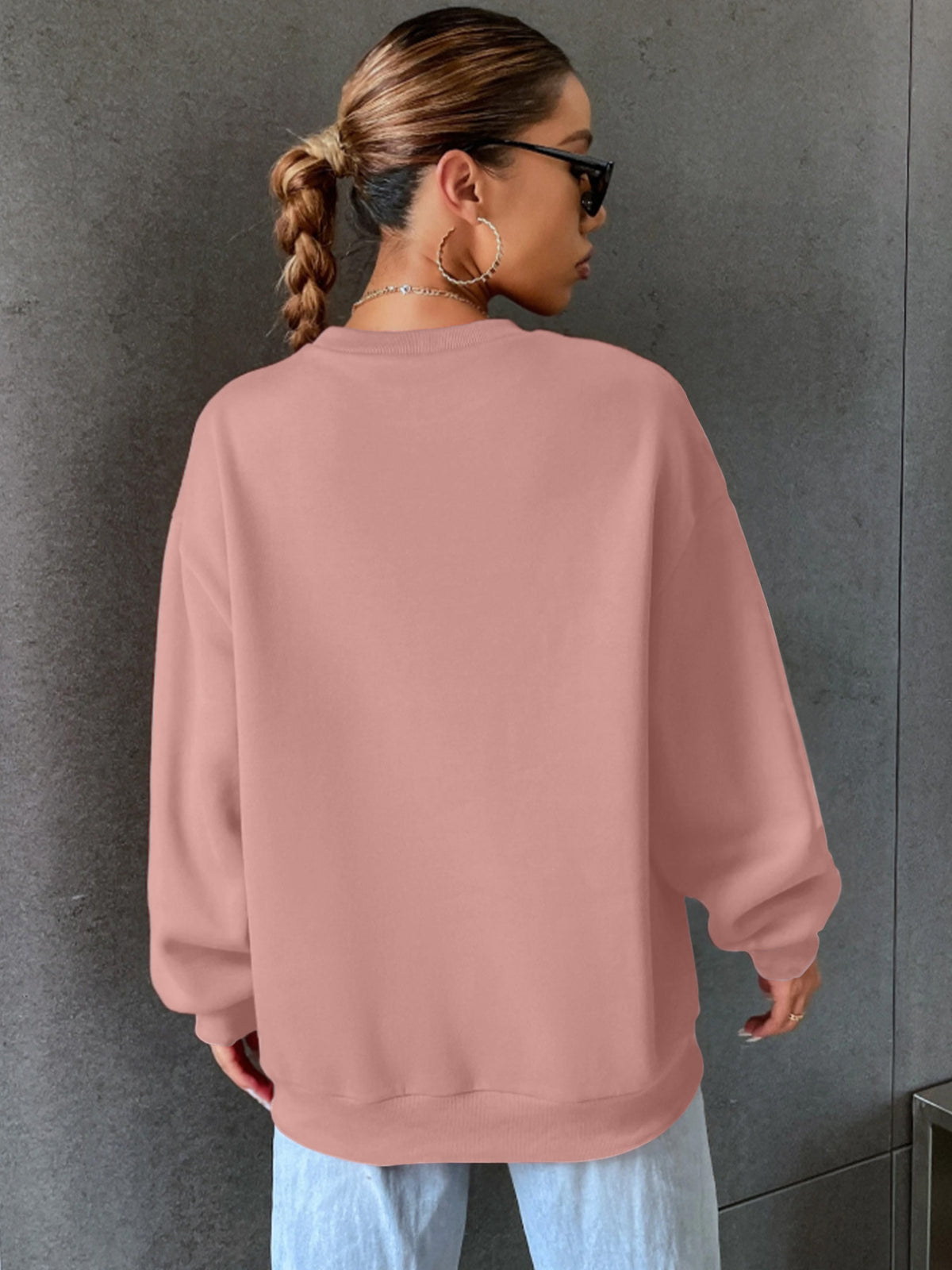 2025 Autumn And Winter Women'S Fashionable Casual Loose Round-Neck Printed Sweatshirt, Featuring a Design with The Arsenal 1886 Letter Pattern, Easy And Versatile Style, Made of 100% Fabric, Machine Washable - pink color