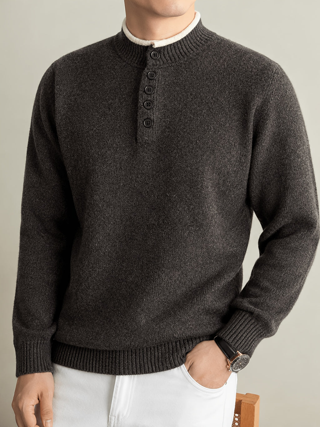 Du Jing Lan OBM Spring/Autumn New Arrival Men's Knit Pullover, Old Money Style Contrast Color Striped Half-Open Placket Stand Collar Knit Pullover, Men's Business Casual Fashion Knit Pullover, Suitable for Layering or Wearing as an Inner Layer - Coffee Color