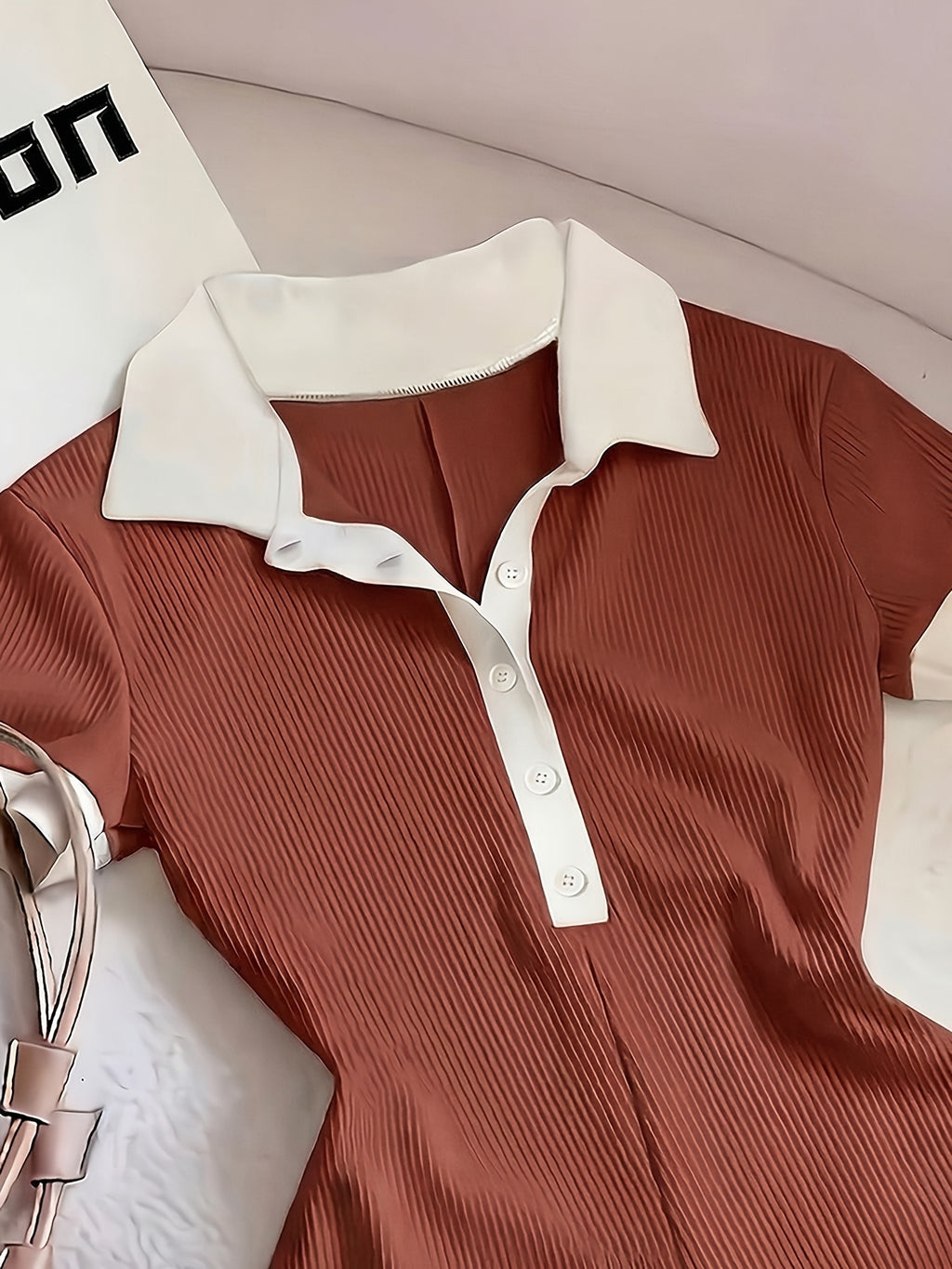 1 Piece of Color-blocked Elegant Slim-fit Lapel Mini Jumpsuit with White Trim, a for Back-to- Season and Daily Wear - Brick Red